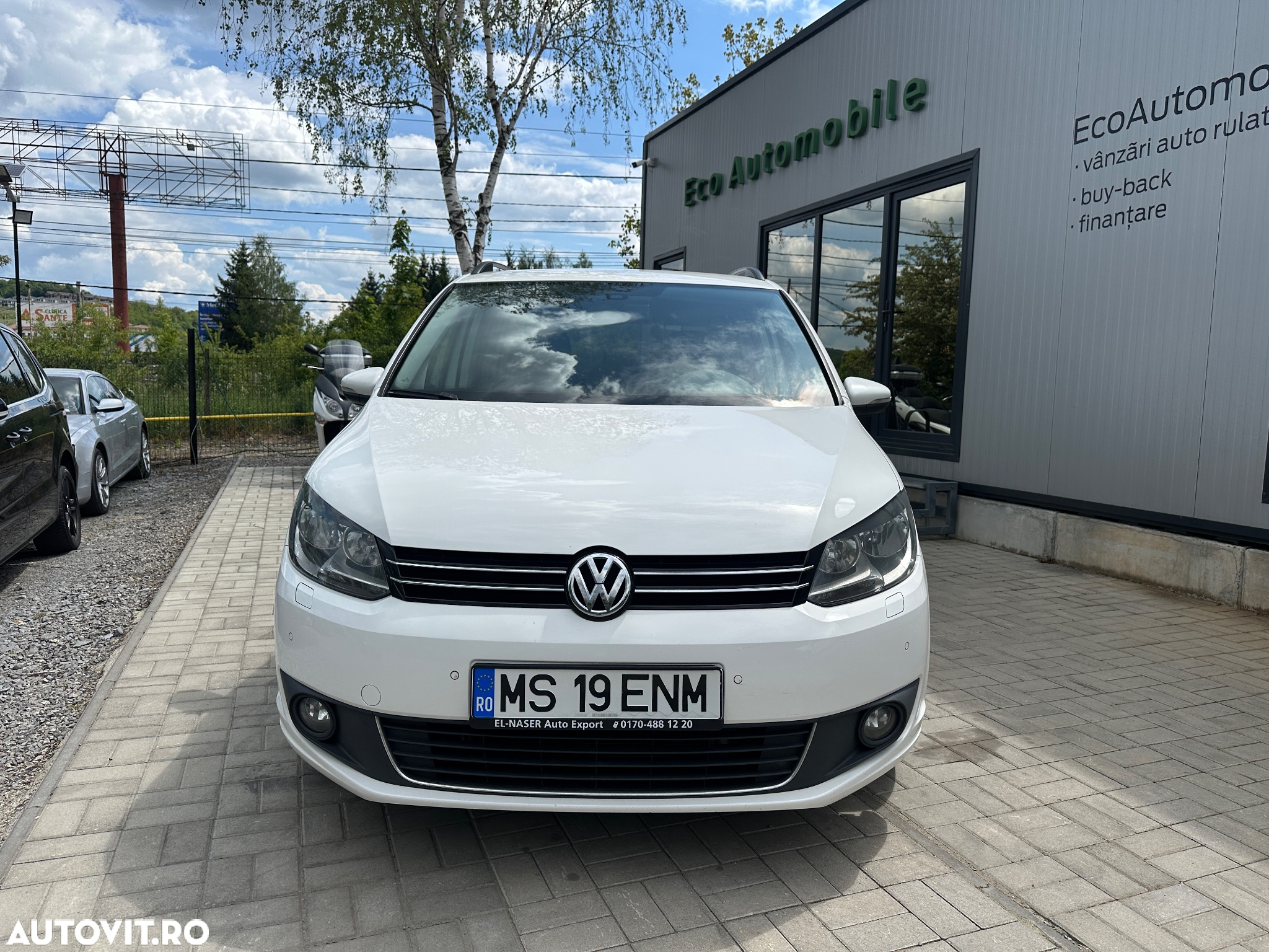 Volkswagen Touran 2.0 TDI BlueMotion Technology Comfortline - 9