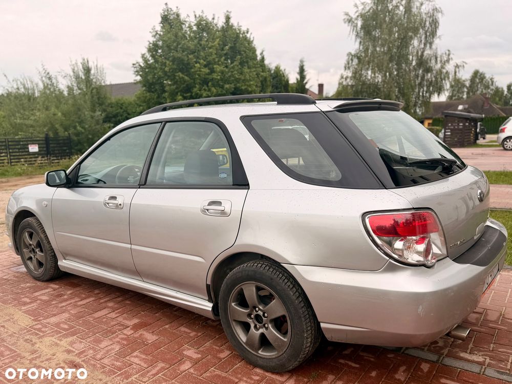 Subaru Impreza 2.0R Active - 6