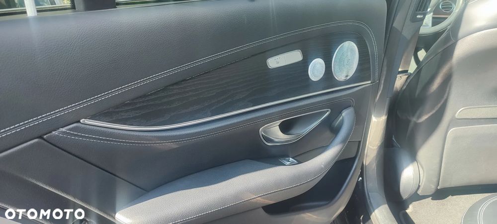 Mercedes-Benz Klasa E 350 d 4Matic 9G-TRONIC Exclusive - 11