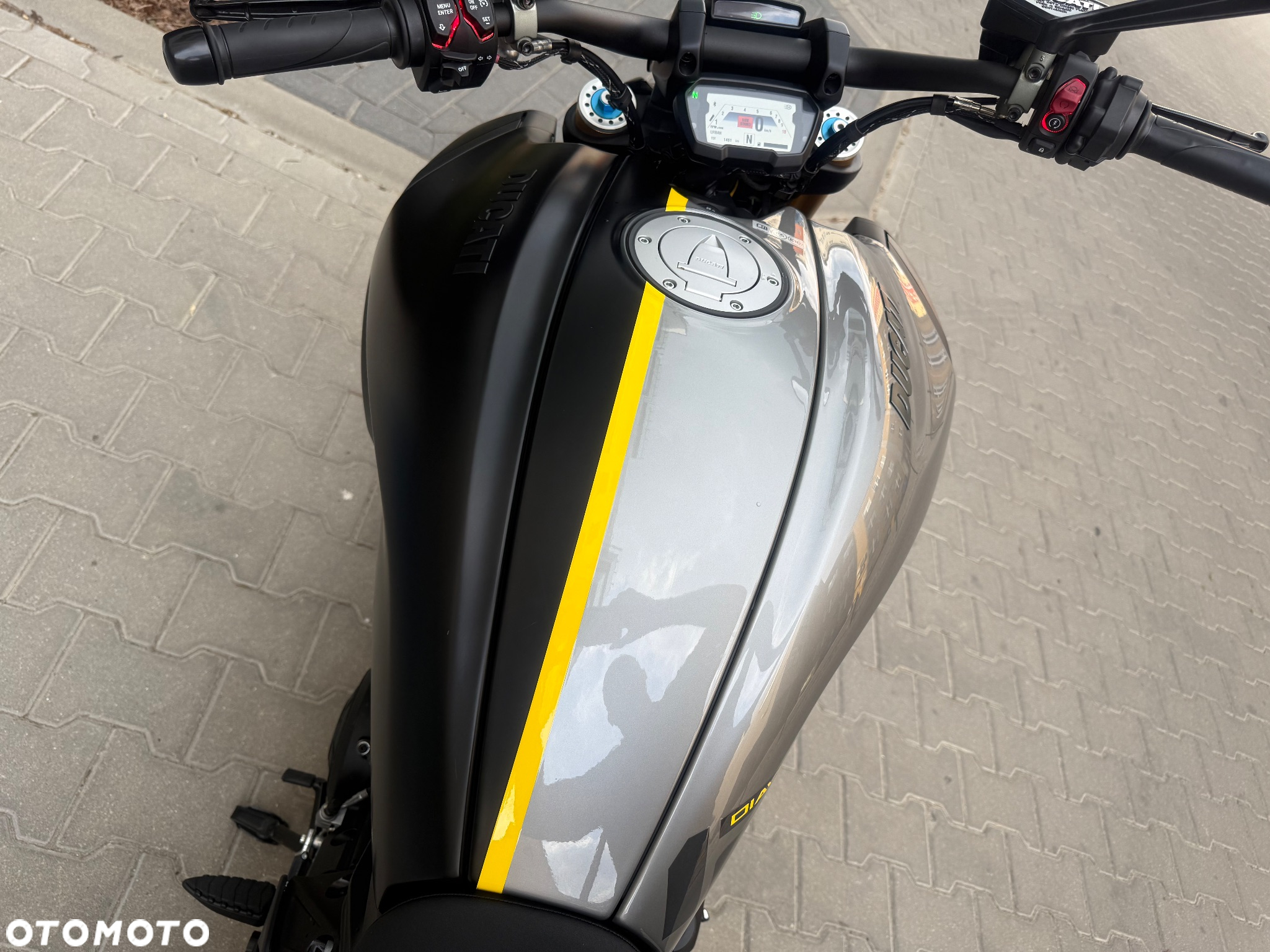 Ducati Diavel - 9