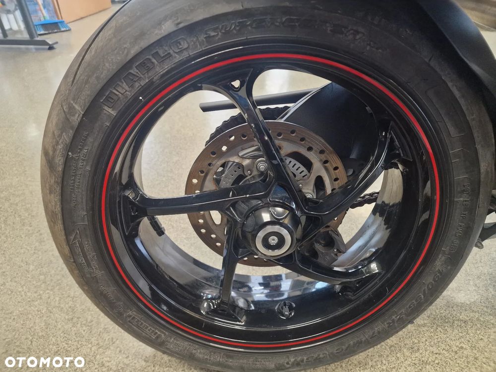 Triumph Speed Triple - 5