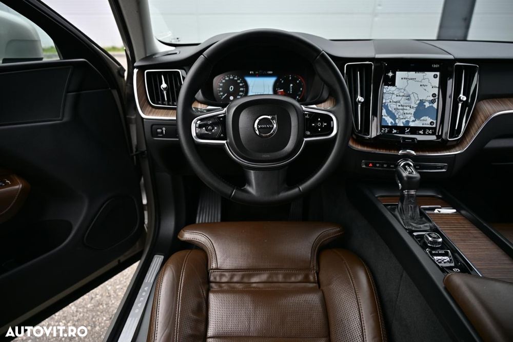 Volvo XC 60 D4 AWD Geartronic Inscription - 18