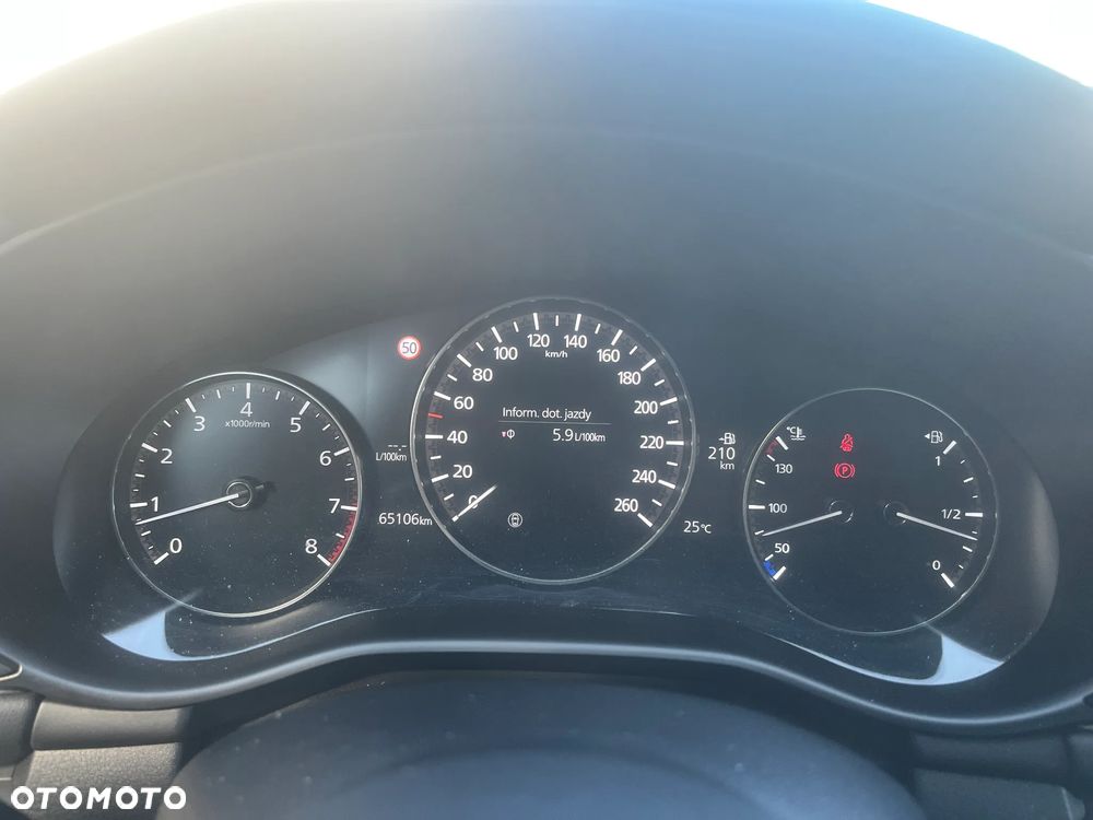 Mazda 3 2.0 mHEV Hikari - 18