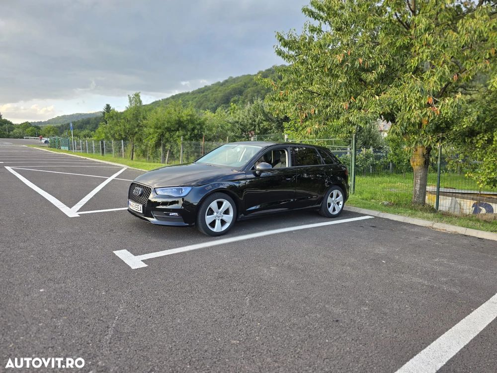Audi A3 2.0 TDI Attraction - 8