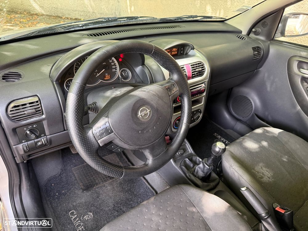 Opel Corsa 1.2 16V Cosmo - 8