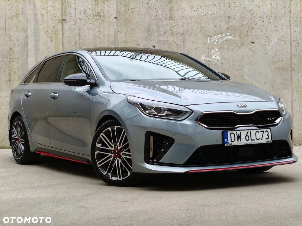 Kia ProCeed - 1