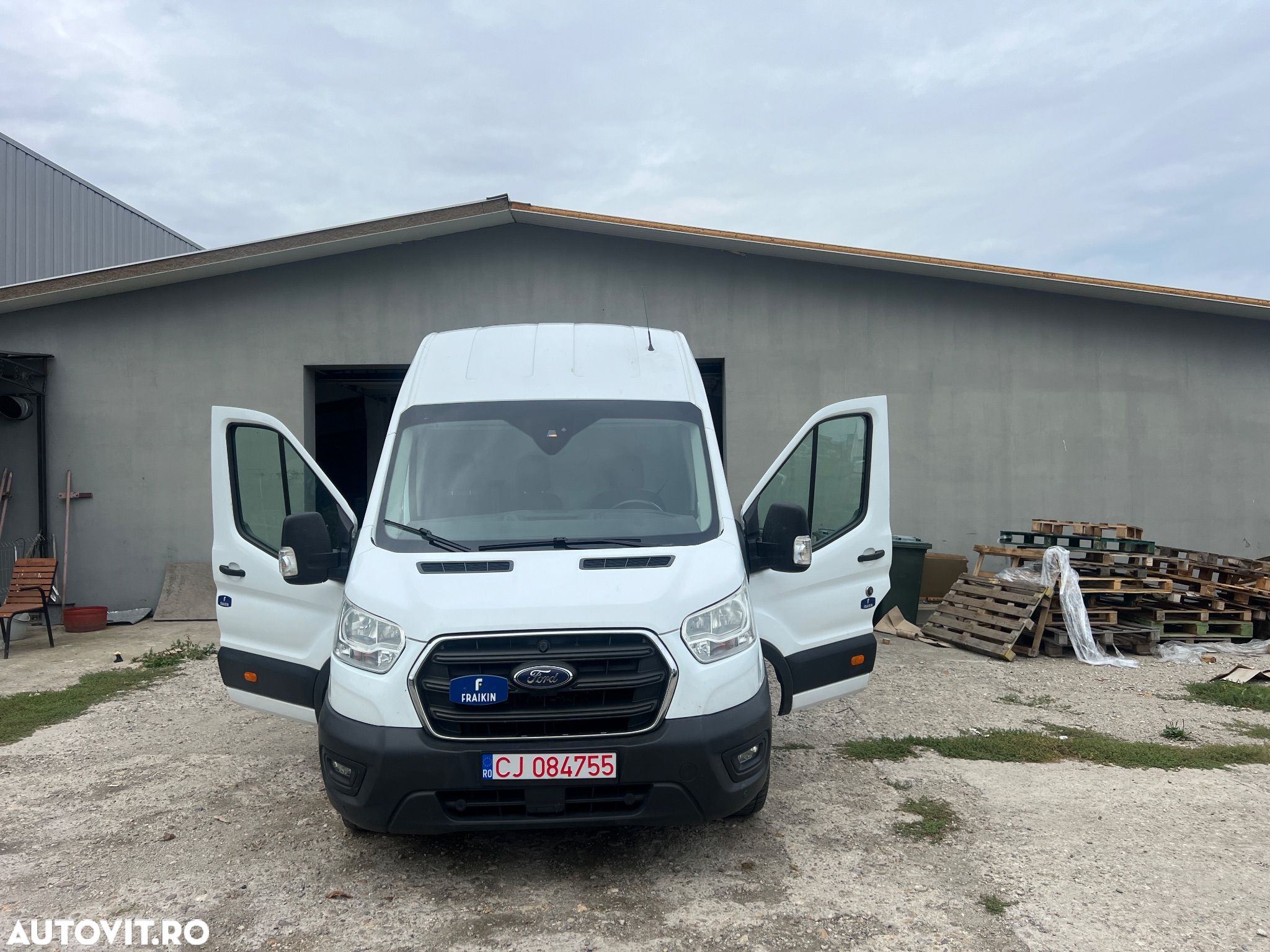 Ford Transit - 1
