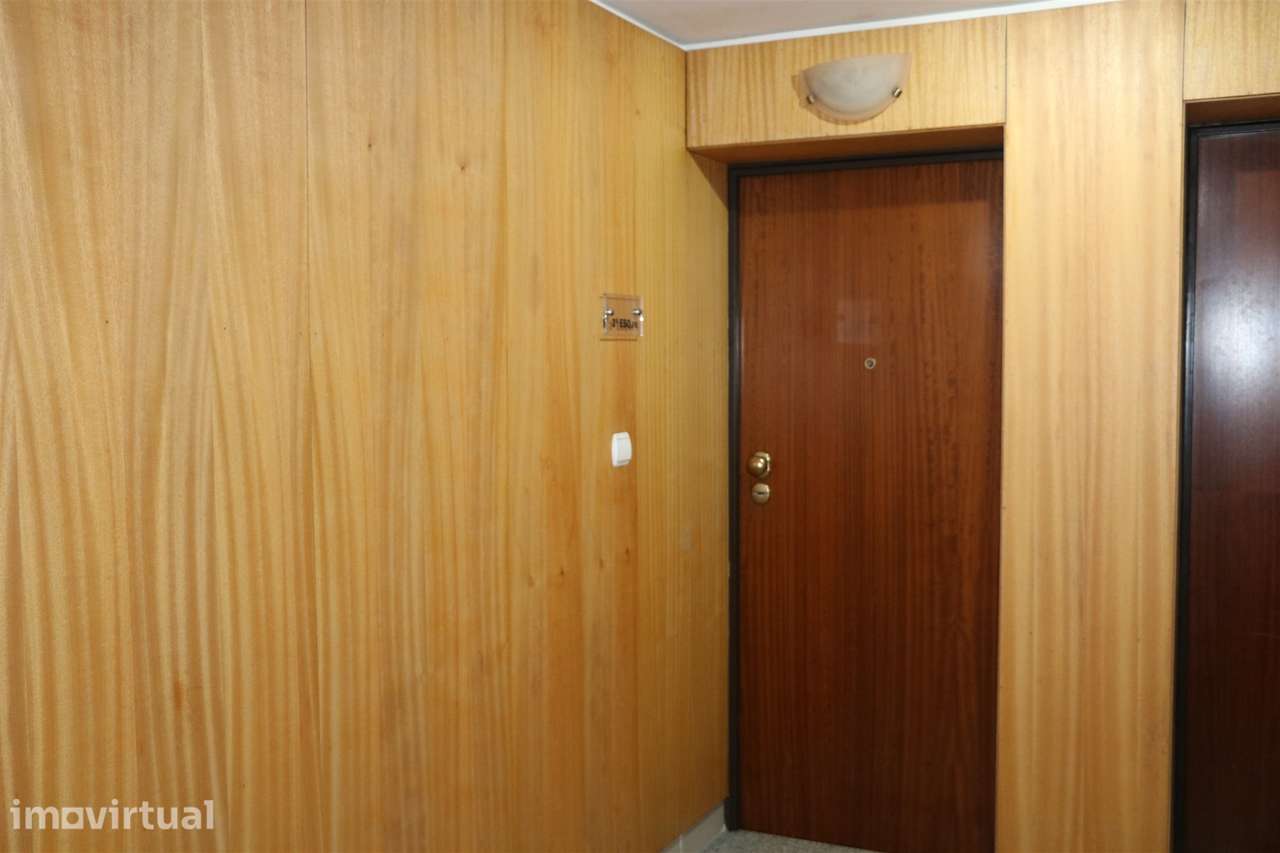 Apartamento T2 Venda em Lustosa e Barrosas (Santo Estêvão),Lousada - Grande imagem: 3/23