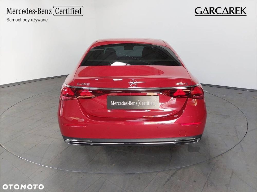 Mercedes-Benz Klasa E 200 mHEV 4-Matic Avantgarde 9G-Tronic - 6
