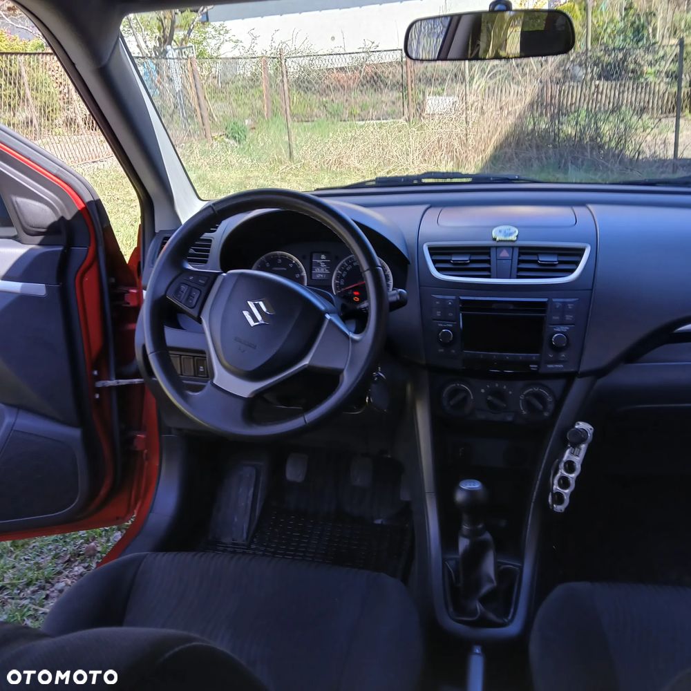Suzuki Swift 1.3 DDiS GLX / Comfort - 5