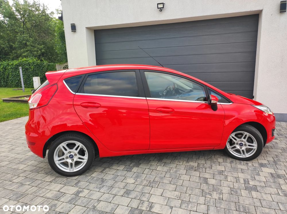 Ford Fiesta - 6