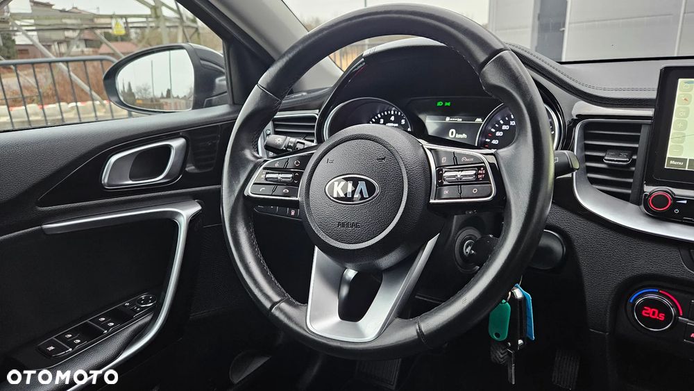 Kia XCeed 1.4 T-GDI L Business Line - 21