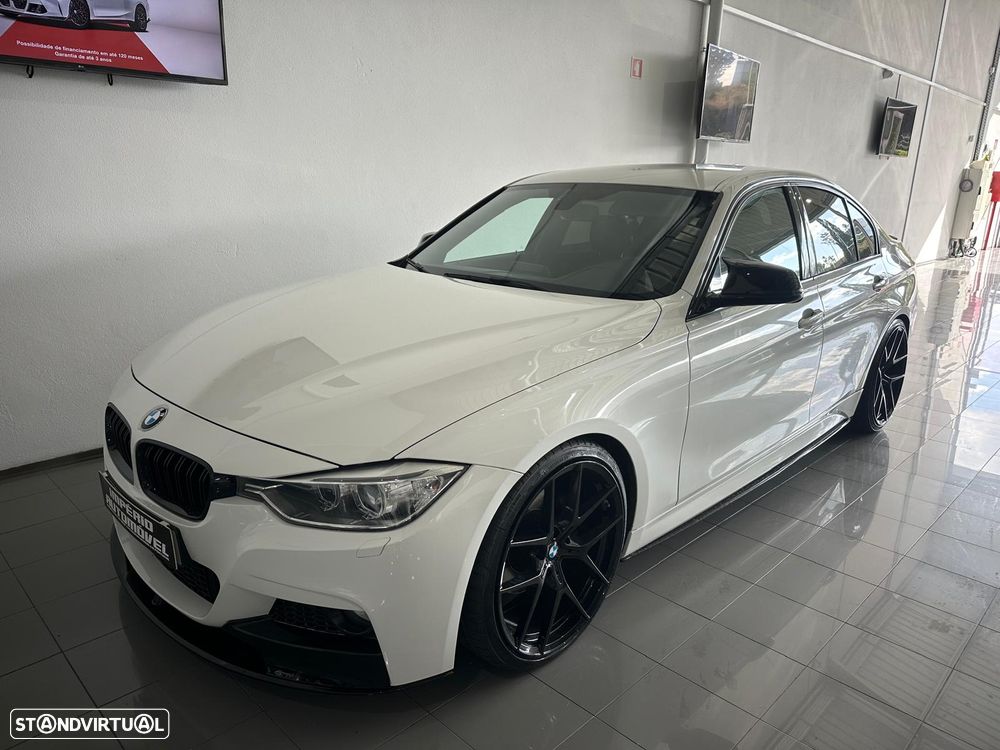 BMW 320 d Pack M - 23