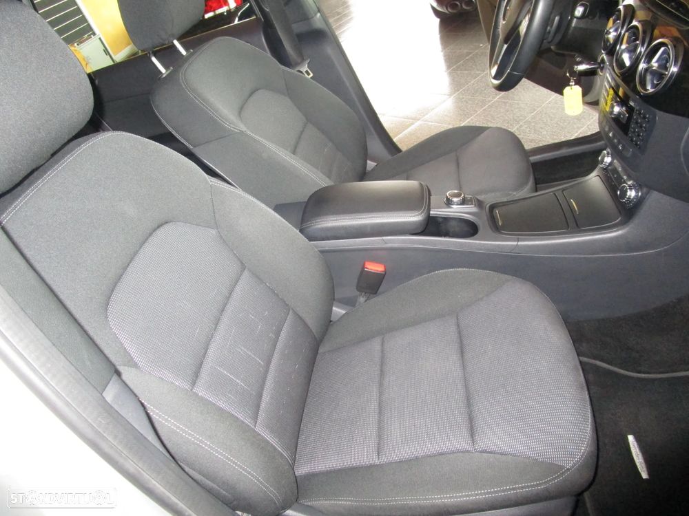 Mercedes-Benz B 180 d 7G-DCT Edition - 23