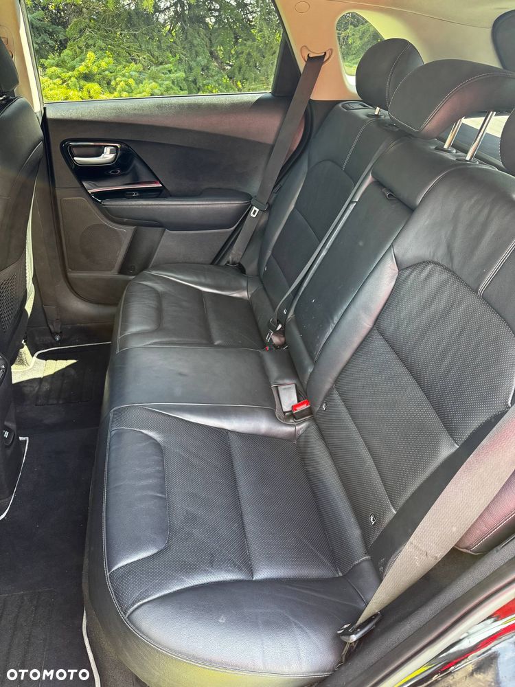 Kia Niro 1.6 GDI HEV 2WD OPF Vision - 14