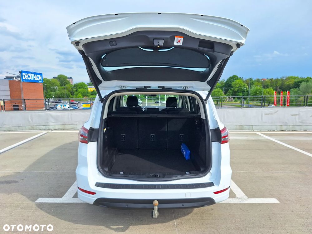 Ford S-Max 2.0 EcoBlue Titanium - 12
