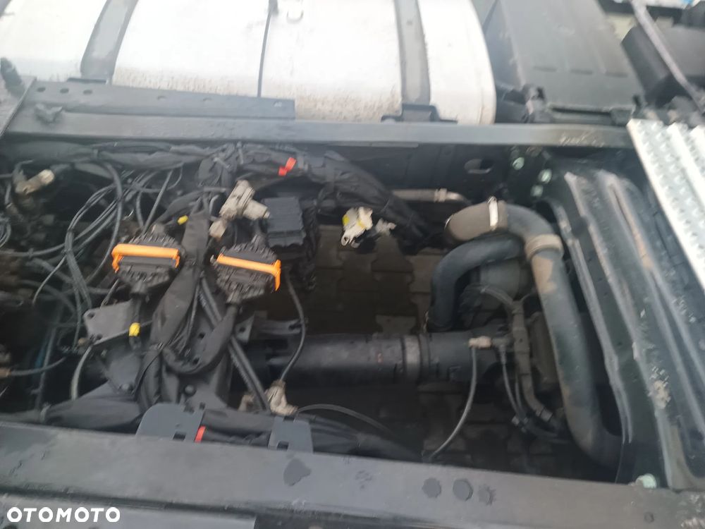 MAN TGX TG3 18.470 low deck retarder 98000zł netto - 13