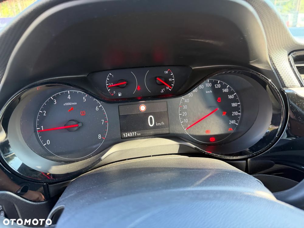 Opel Corsa - 8