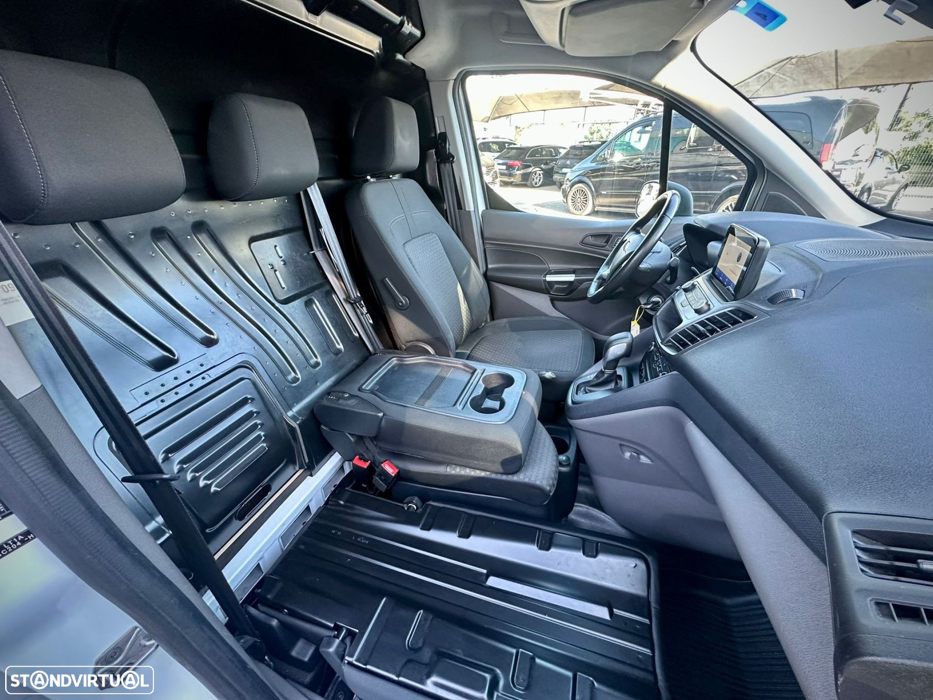 Ford Transit Connect 1.5 TDCi 210 L2 Sport Powershift - 15