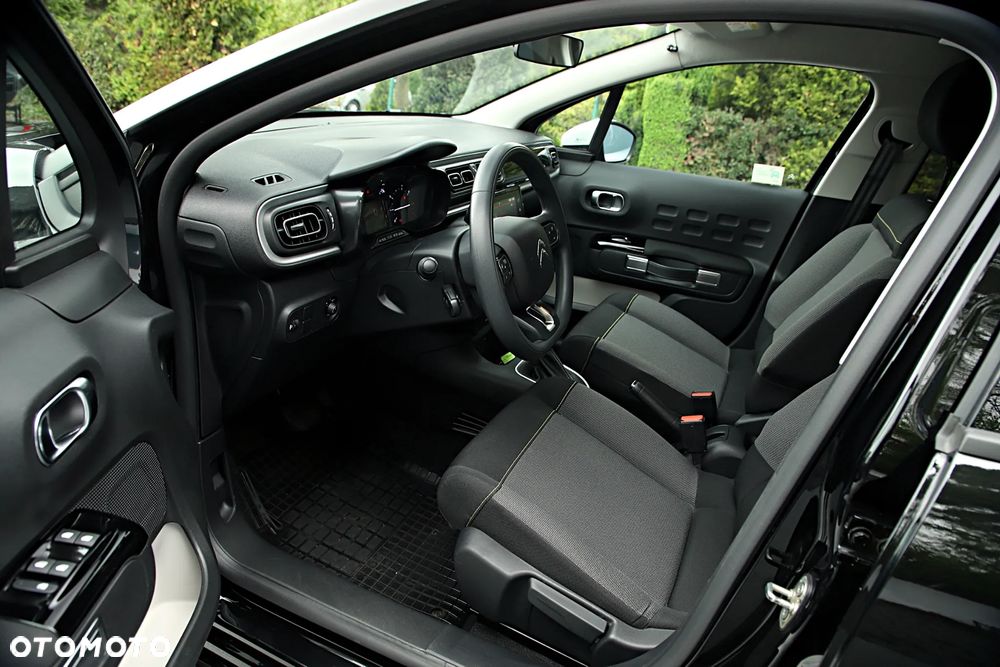 Citroën C3 1.2 PureTech Shine EAT6 - 19