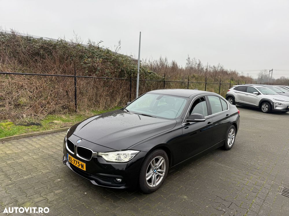 BMW Seria 3 320d Touring Aut. Efficient Dynamics Edition Blue Perf. Sport Line - 1