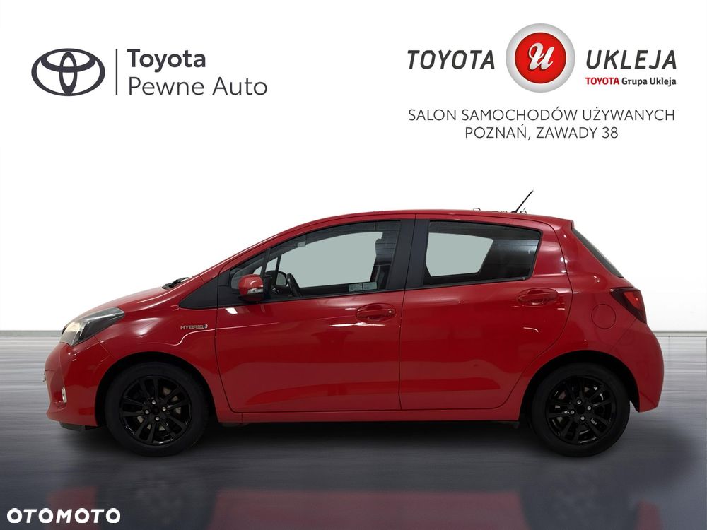 Toyota Yaris Hybrid 100 Premium - 5