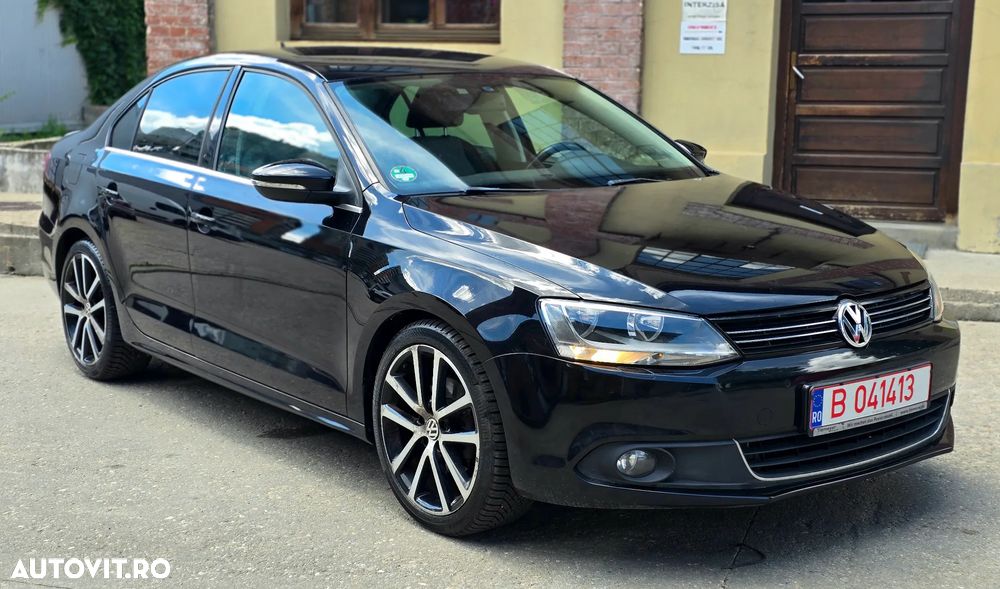 Volkswagen Jetta 1.4 TSI Highline - 2