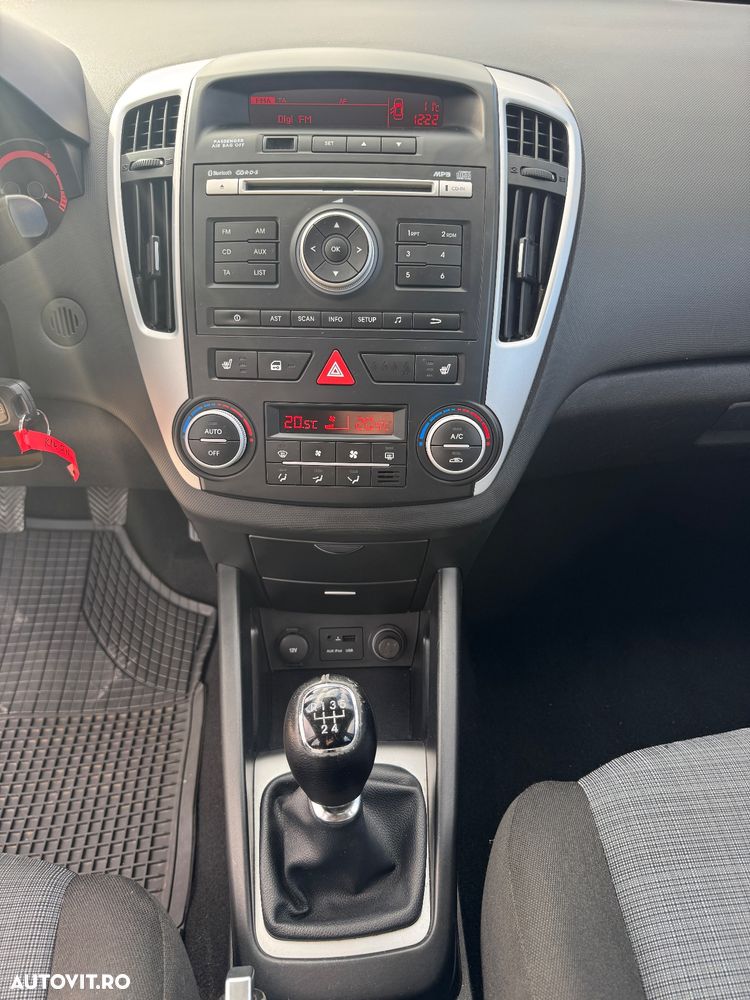 Kia Ceed Cee'd 1.6 GSL Style - 7