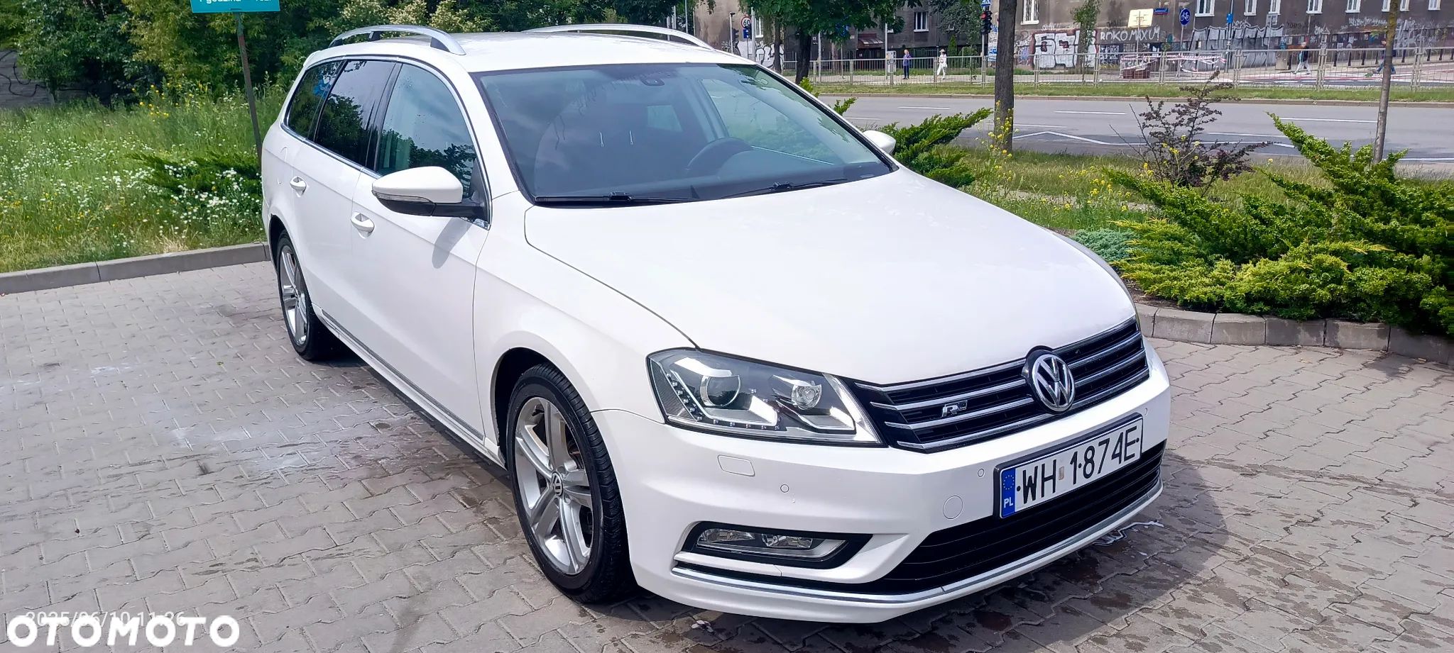 Volkswagen Passat 2.0 TDI Highline R-Style DSG - 1