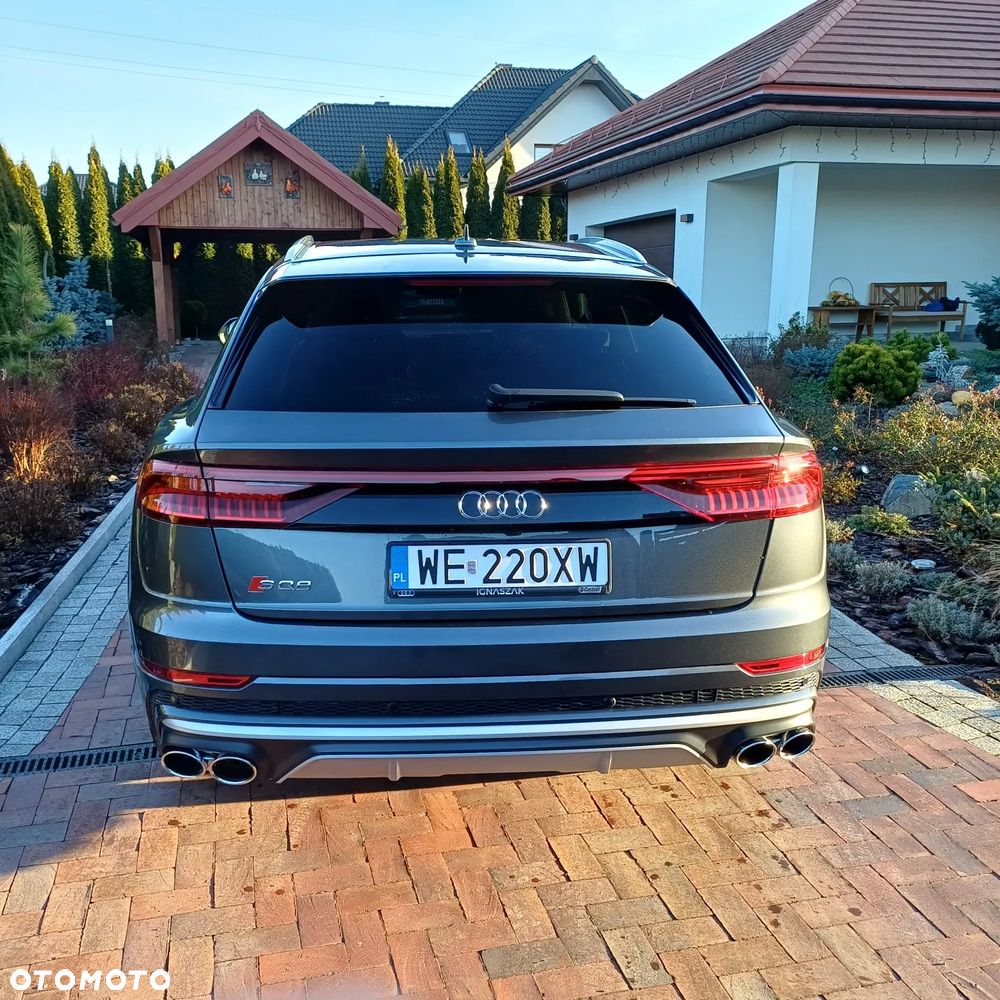 Audi SQ8 - 1