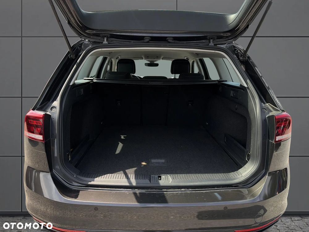 Volkswagen Passat 1.5 TSI EVO Business DSG - 21