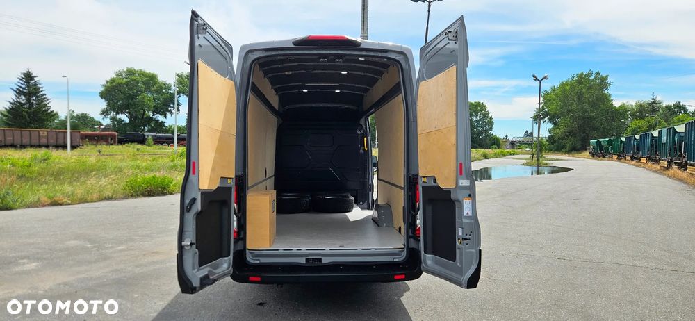 Ford TRANSIT - 28
