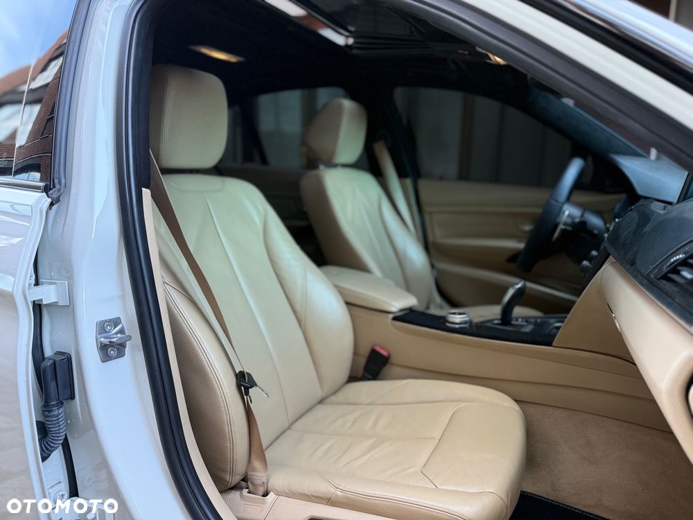 BMW Seria 3 - 36