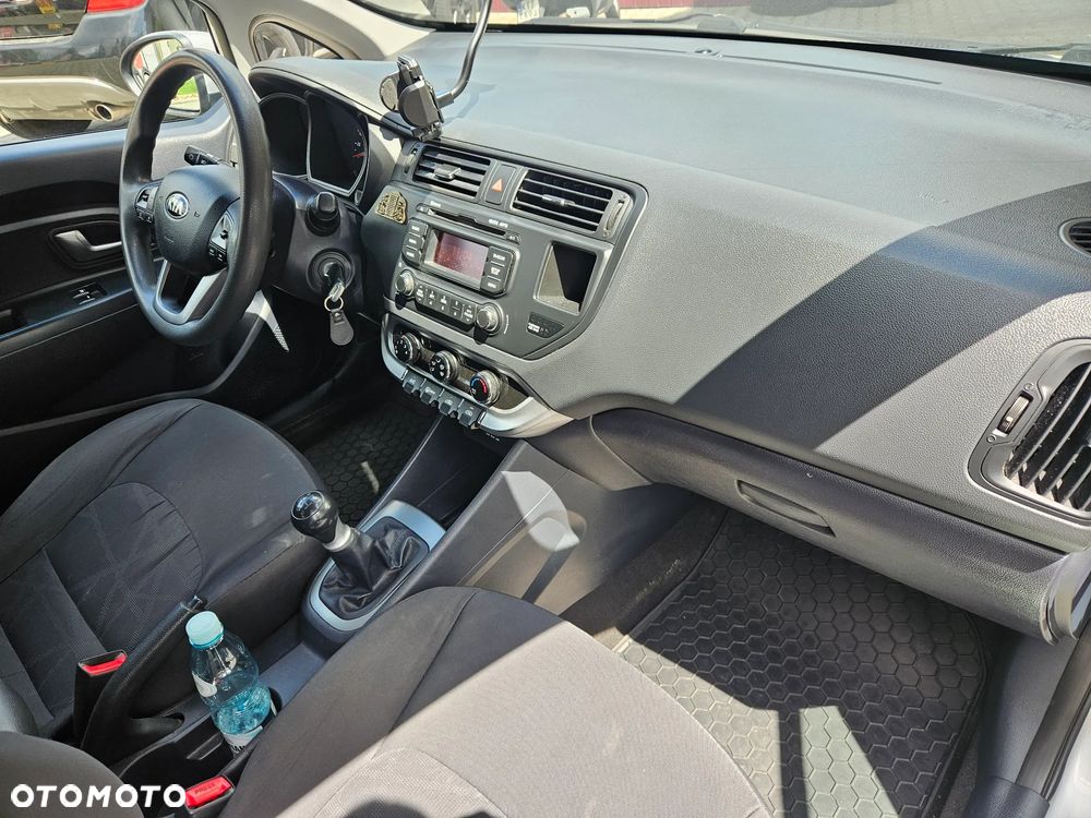 Kia Rio 1.2 Edition 7 - 6
