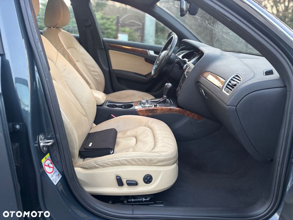Audi A4 Avant 2.0 TDI DPF multitronic Ambiente - 9