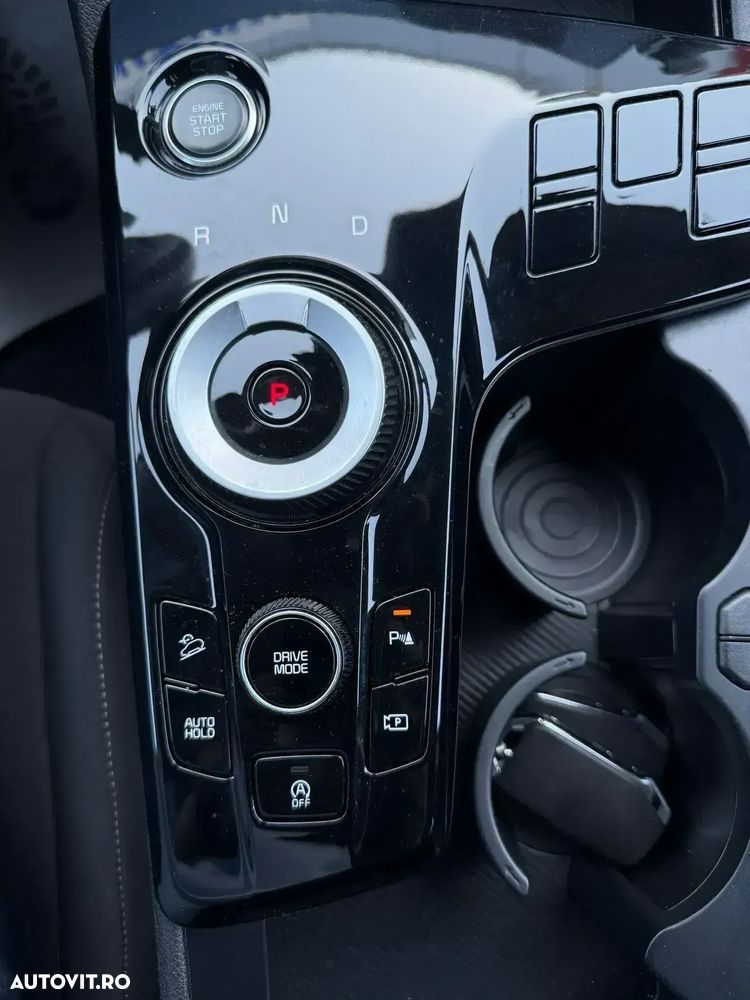 Kia Sportage 1.6 DSL 7DCT HP 4x2 Style - 13