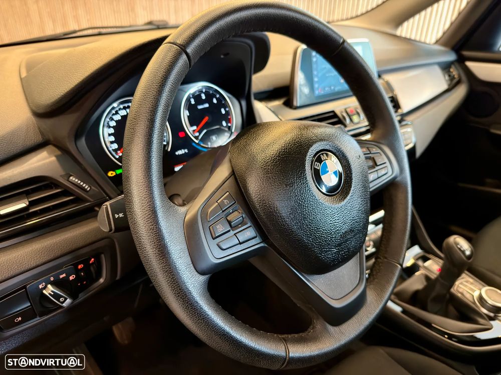 BMW 216 Active Tourer d - 21