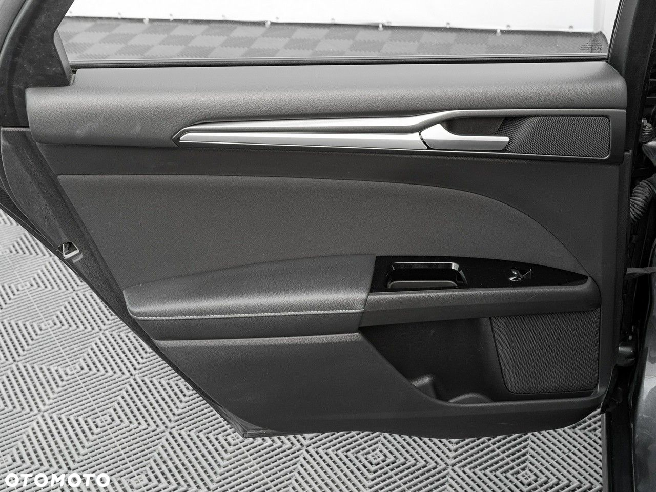 Ford Mondeo 2.0 EcoBlue Trend - 22