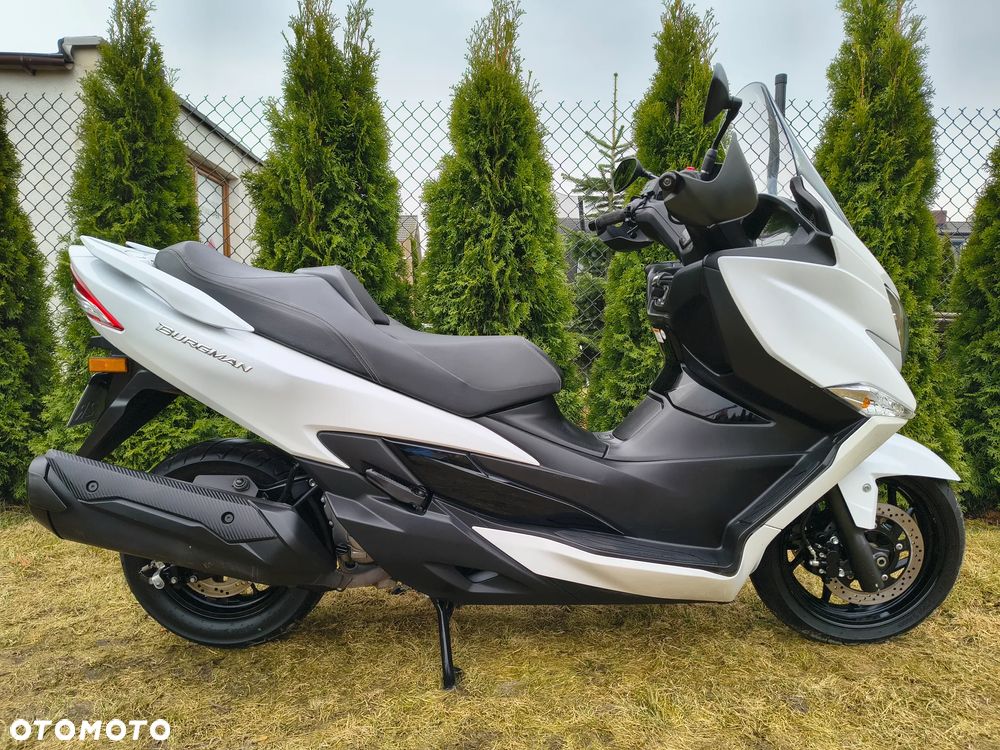Suzuki Burgman - 1