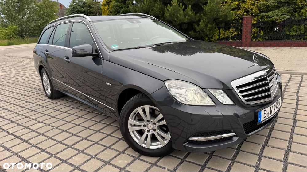 Mercedes-Benz Klasa E 200 CGI BlueEffICIENCY Avantgarde - 5