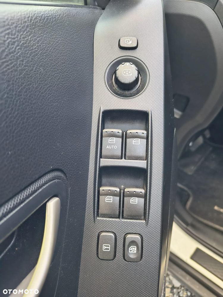 SsangYong/KGM Korando 2.0 e-XDi Sapphire - 11