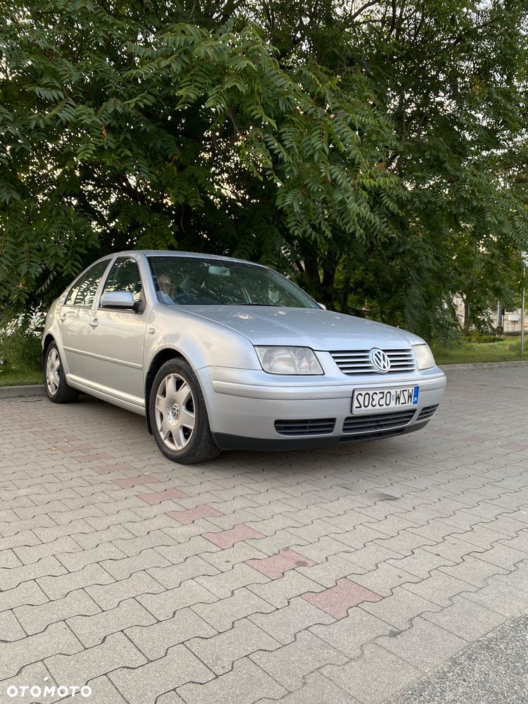 Volkswagen Bora 1.6 Basis - 16