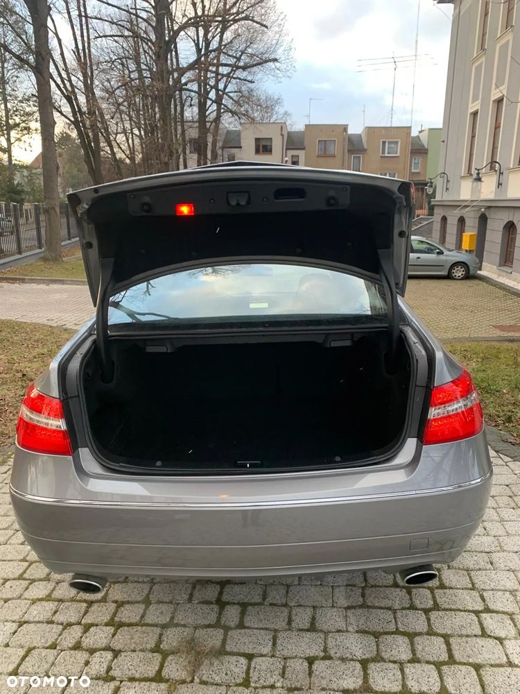 Mercedes-Benz Klasa E - 5
