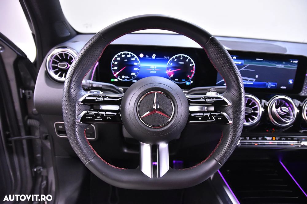 Mercedes-Benz GLB - 18