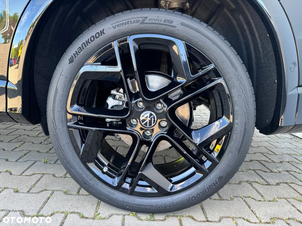 Volkswagen Tiguan - 14