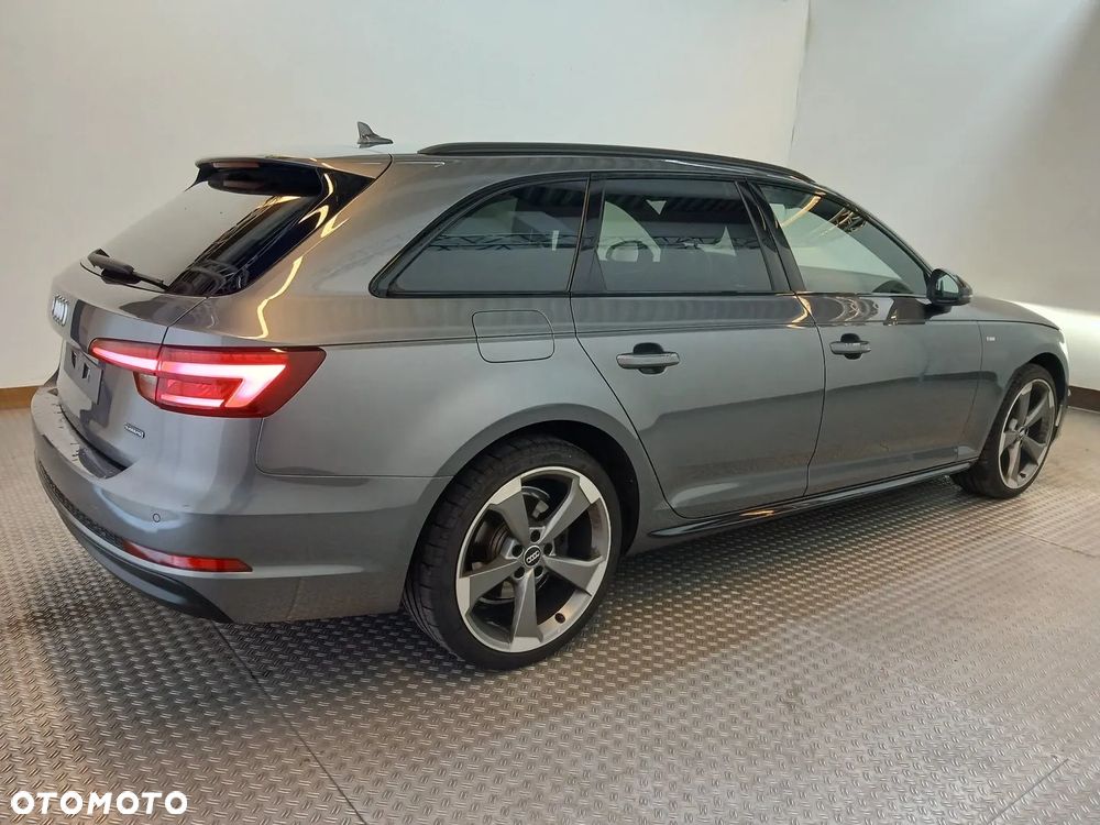Audi A4 Avant 2.0 TDI Quattro Sport - 12