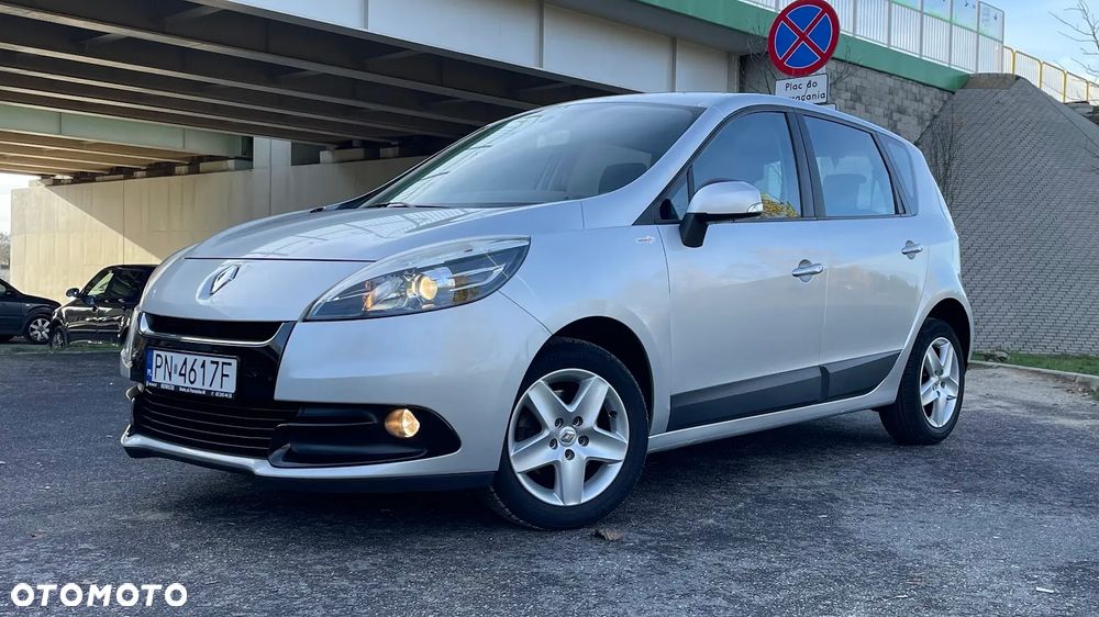 Renault Scenic 1.6 16V 110 TomTom Edition - 32
