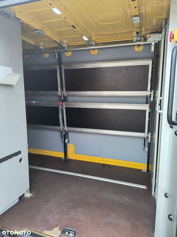 Volkswagen Crafter 35 TDI - 10