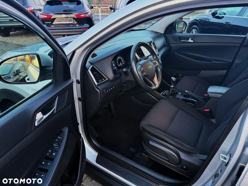 Hyundai Tucson blue 1.7 CRDi 2WD Passion Plus - 7