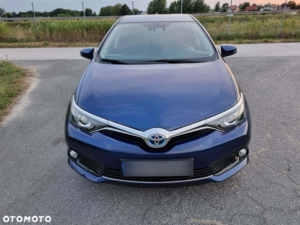 Toyota Auris 1.8 VVT-i Automatik Edition - 2